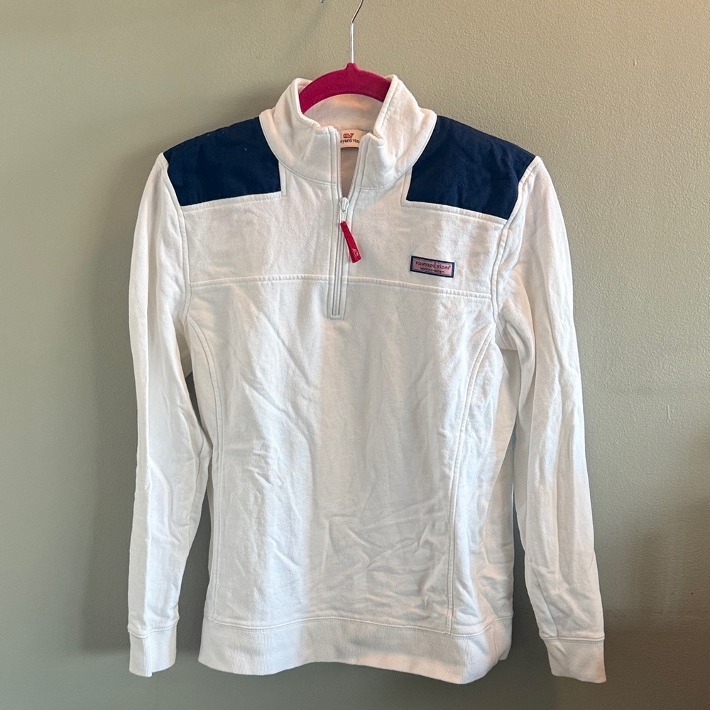 Vineyard Vines White and Navy Pullover Size M